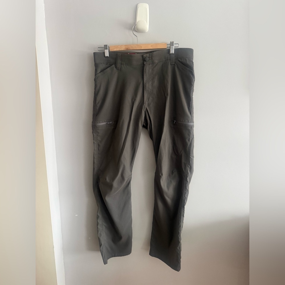 Wrangler Outdoor Performance Hiking Pants Mens 34x30 Gray Stretch Utility Pants